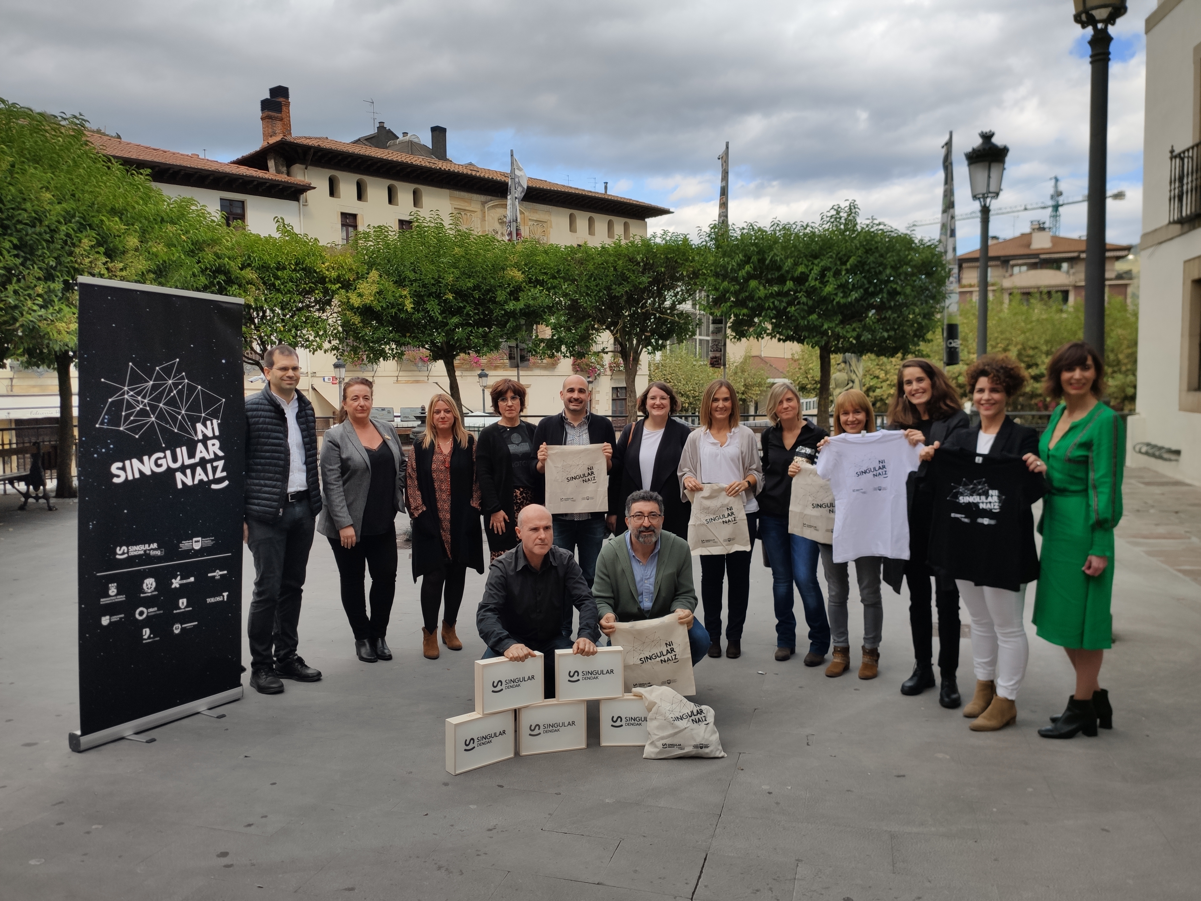 Goierri. Singular dendak
