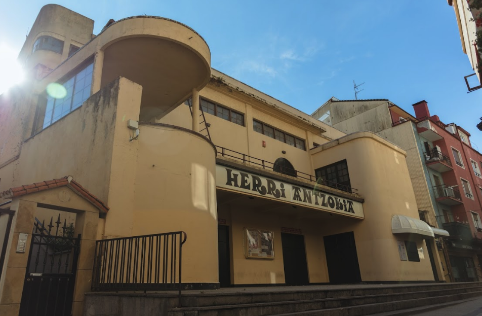 Herri Antzokiak ordutegi berria du