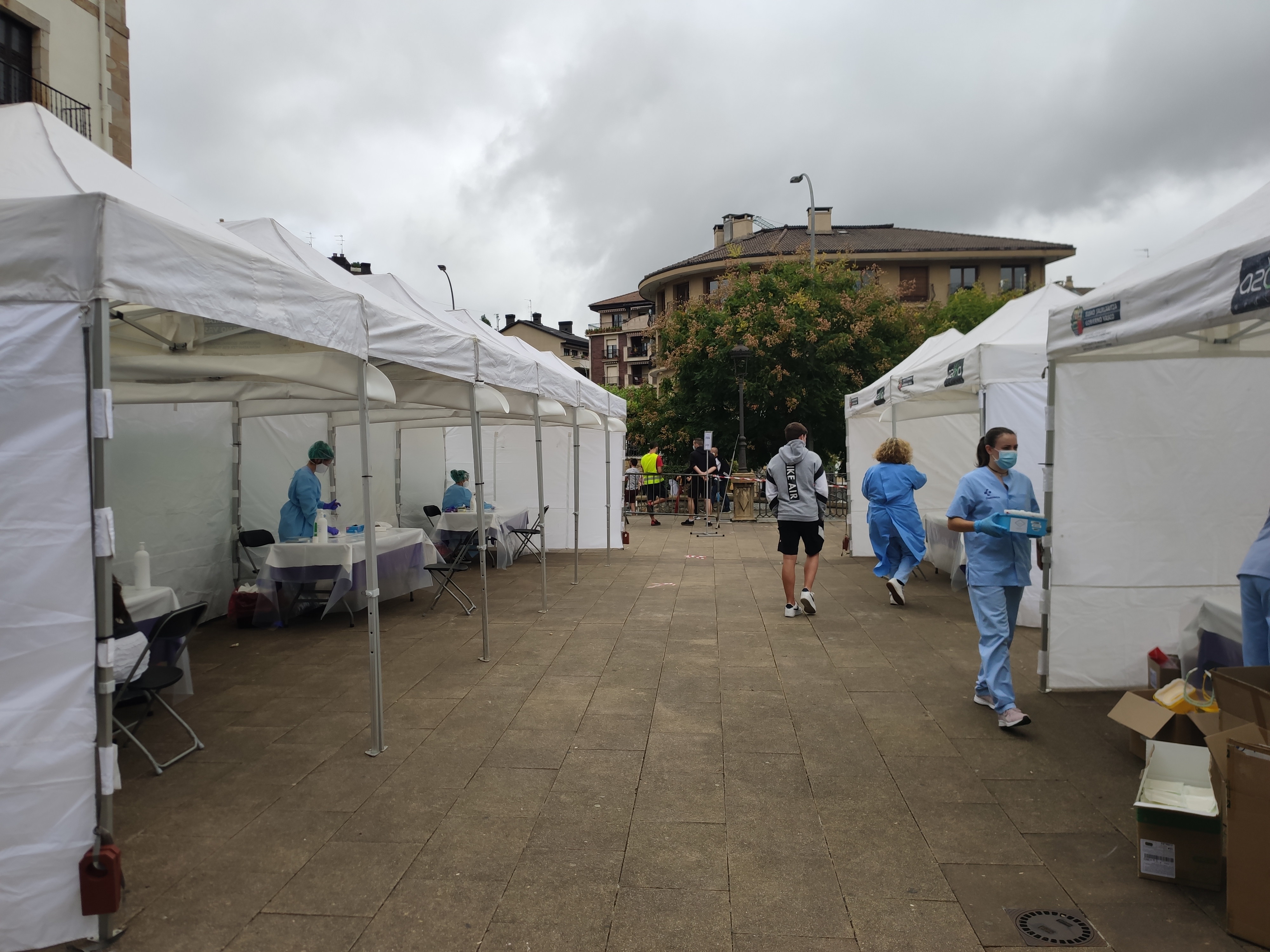 PCR probak egiten hasi dira COVID-19aren fokoarekin kontaktua izan duten ordiziarrei