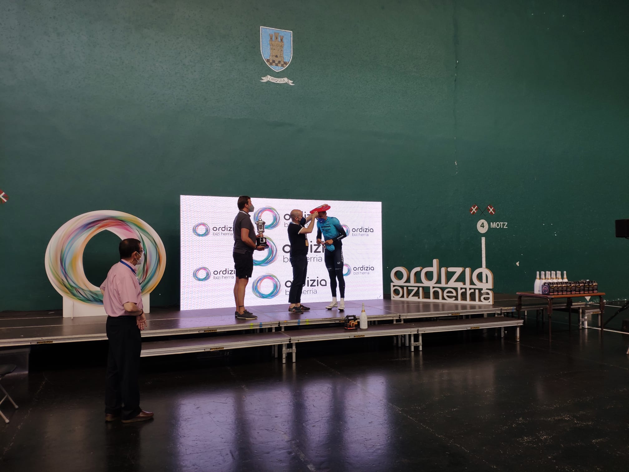 Luis Leon Sanchez gana la Clásica de Ordizia